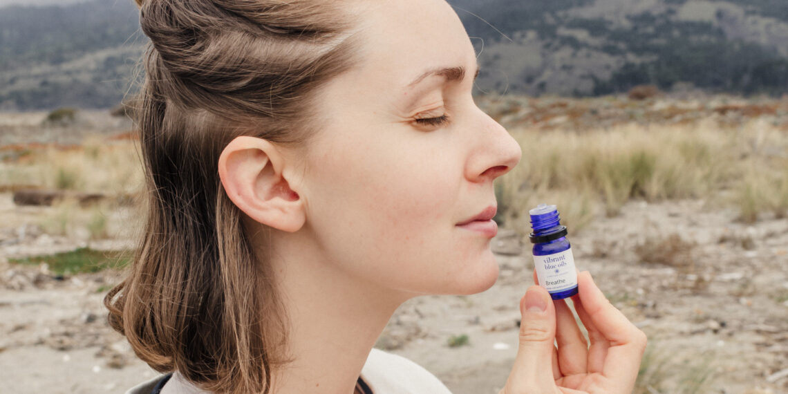 Essential Oils to Improve Breathwork