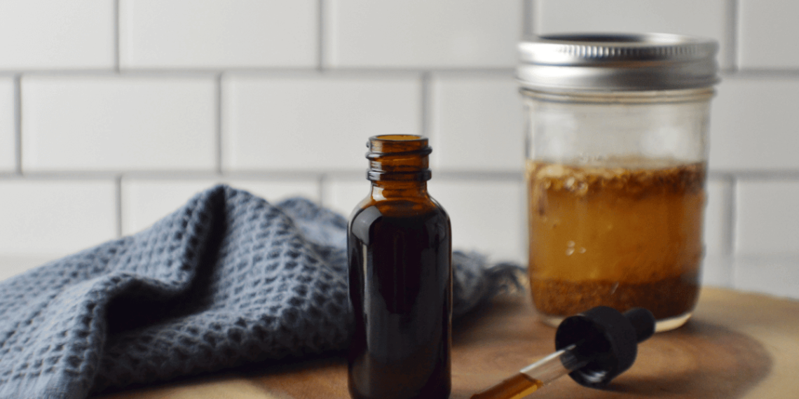 How to Make an Ashwagandha Tincture (Plus Benefits!)
