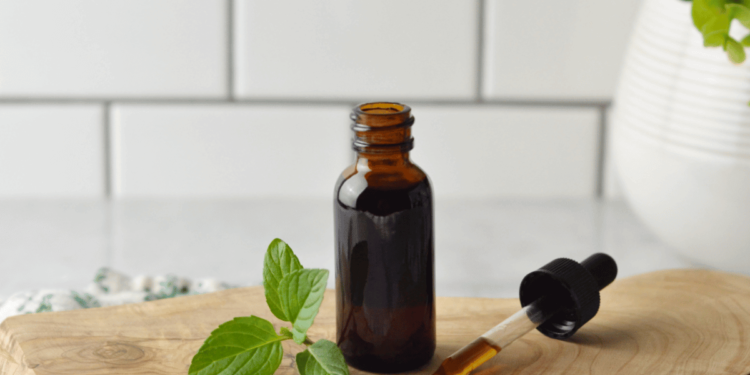 How to Make a Digestion Tincture