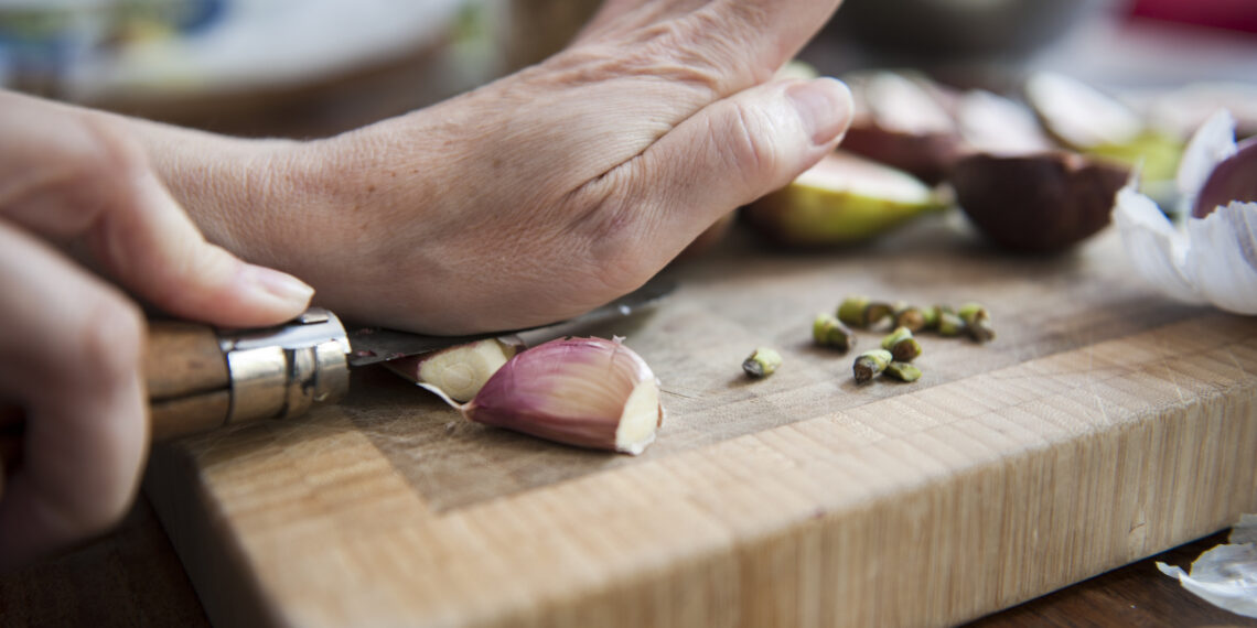 7 Dentist-Approved Home Remedies for a Tooth Infection