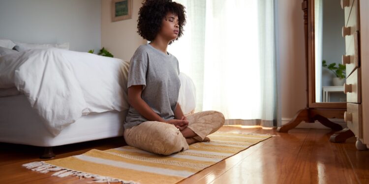 How to Enjoy Meditation, According to an Instructor