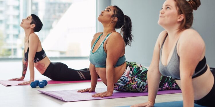 5 Social Benefits of Exercise, According to Experts