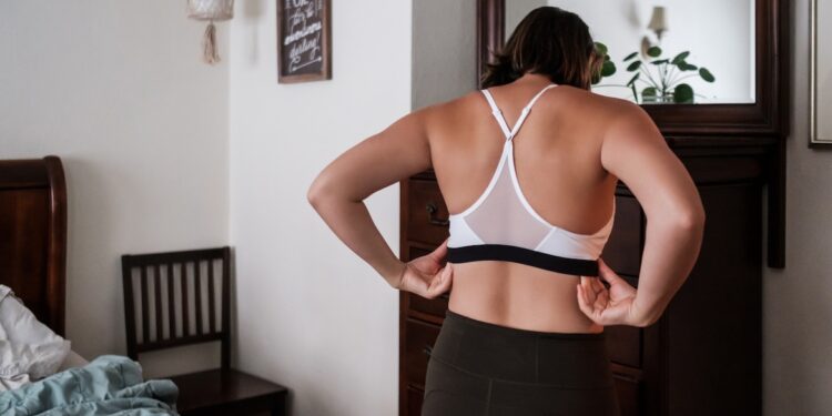 How Should a Sports Bra Fit? Yours Might Be Too Tight
