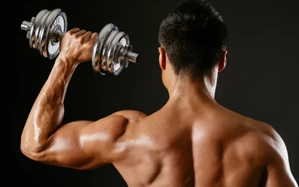 7 Significant Health Benefits Of Using Dumbbells