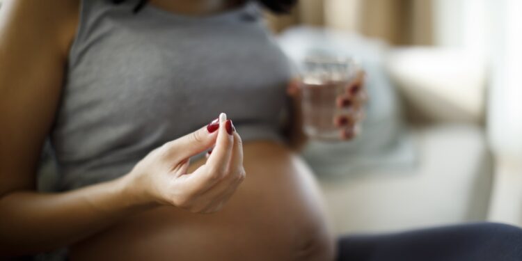 Iron Deficiency in Late Pregnancy Is Common, New Study Finds