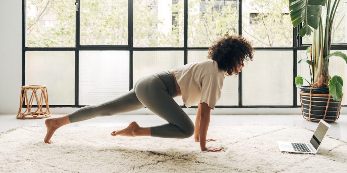 The 5 Best Deep Core Exercises, According to a Trainer