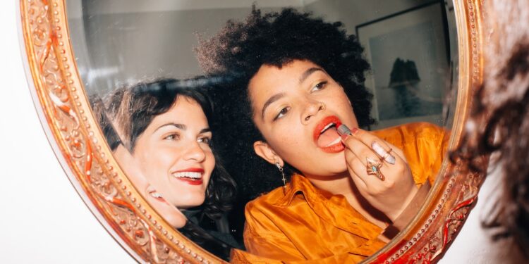 8 Makeup Items to Clean or Replace ASAP, per a Dermatologist