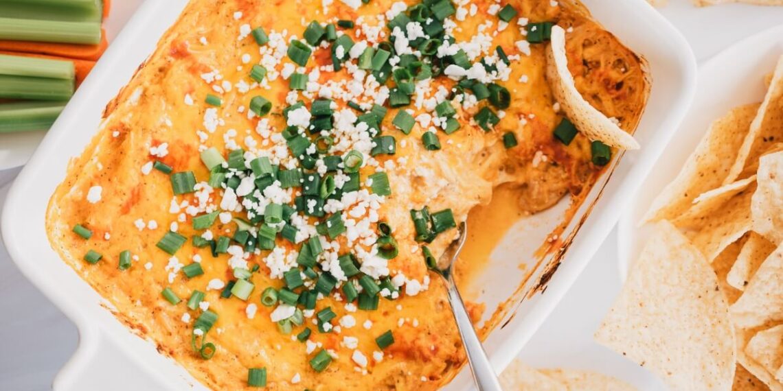 Creamy Buffalo Chicken Dip