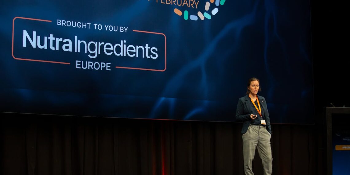 Distinct neurological effects from non-encapsulated vs. encapsulated probiotics