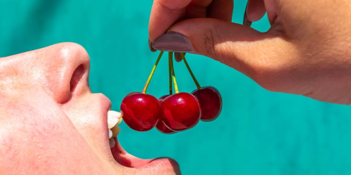 Review explores health benefits of cherry supplementation