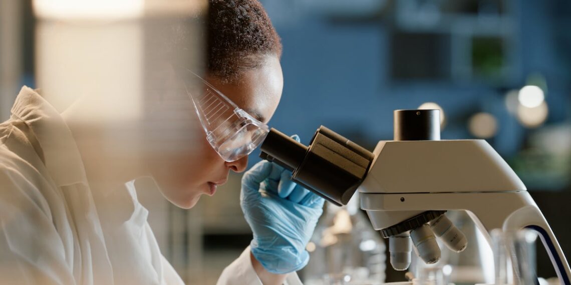 Pectin promotes production of indole derivatives in the gut