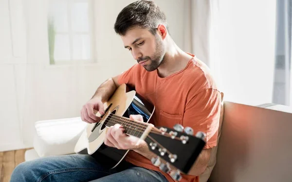 10 Melodious Health Benefits Of Playing A Guitar