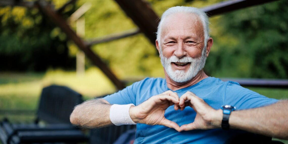 Whey-derived sphingolipid-rich supplement may ameliorate age-related metabolic dysfunction