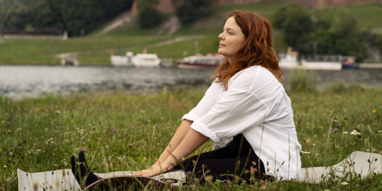 10 Healthy Ways to Process Emotions